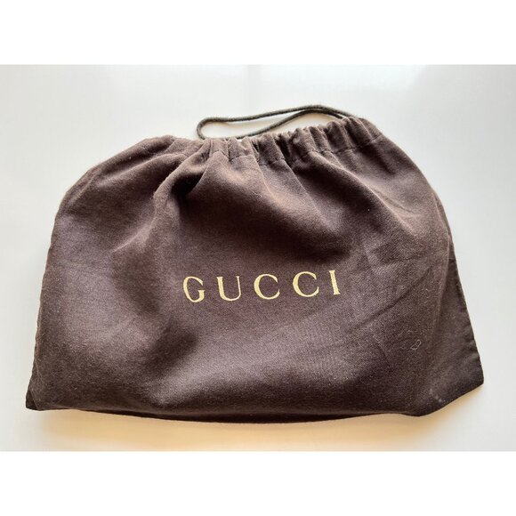 GUCCI LEATHER INTERLOCKING WALLET ON CHAIN (WOC) **Authentic** - Picture 11 of 11